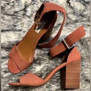 Steve Madden Rose Heels